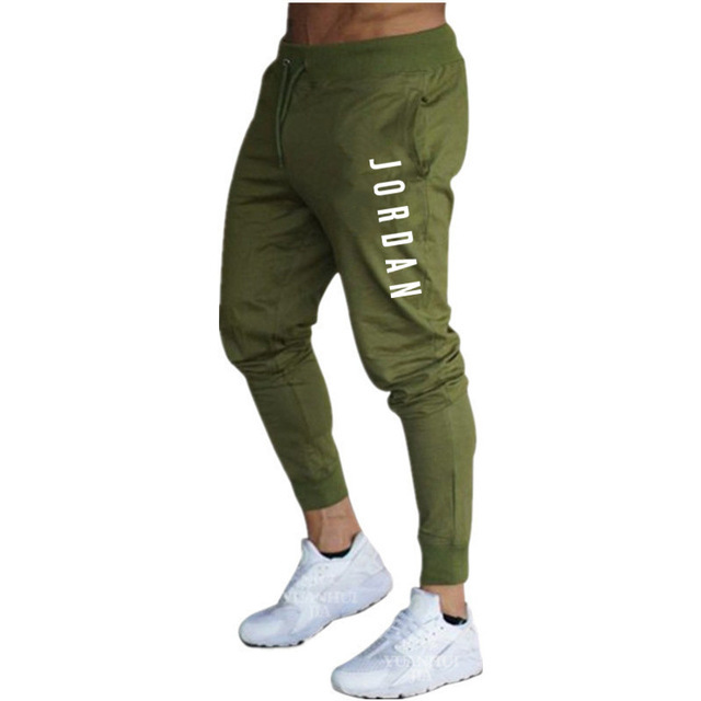 JORDAN - pantaloni della tuta da uomo comodi ed eleganti