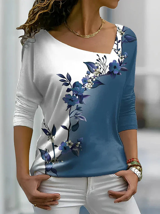 T-shirt floreale con colori a contrasto